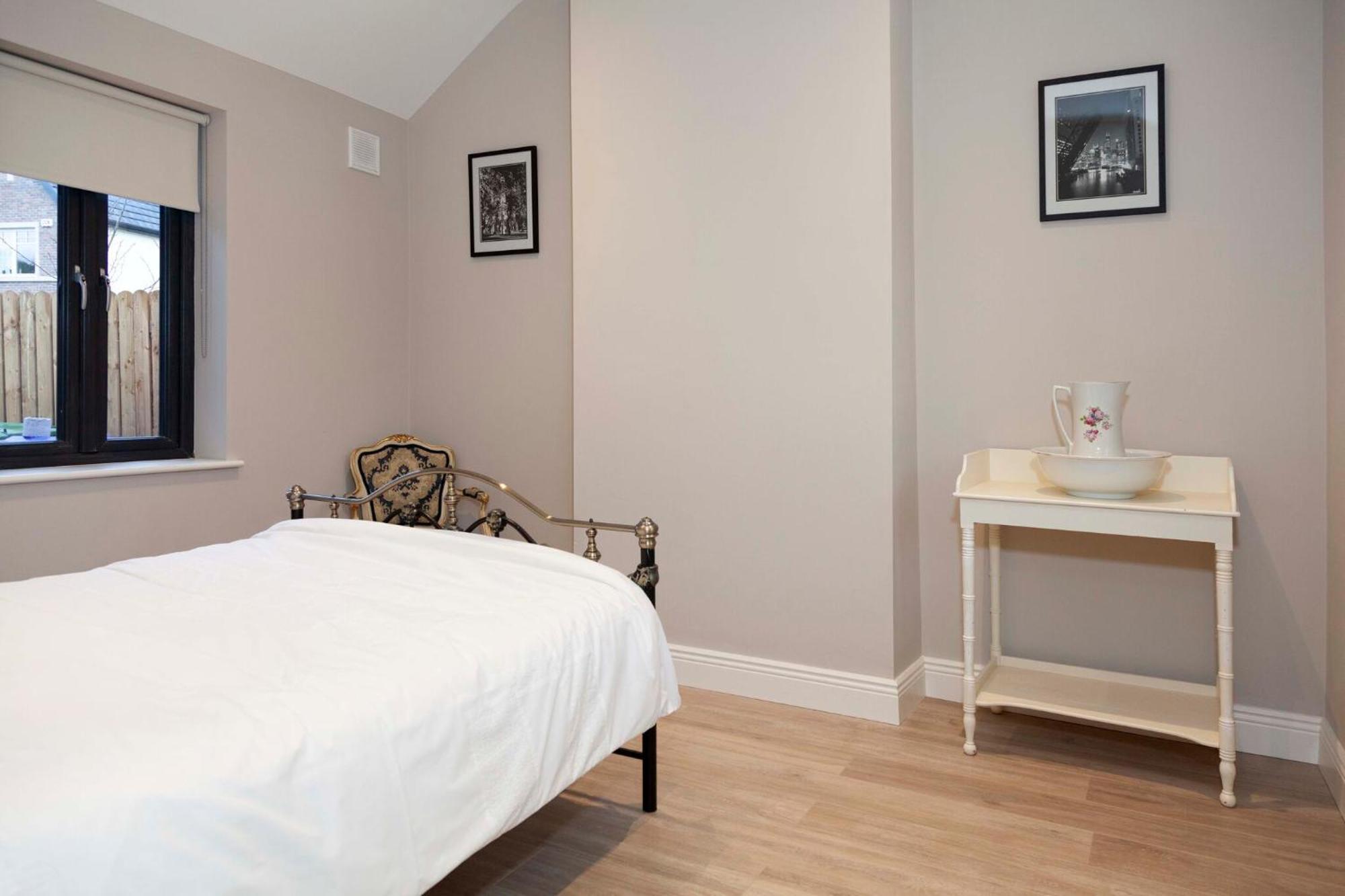 Lavender Cottage - 2 Bedroom Home Newbridge  Zewnętrze zdjęcie